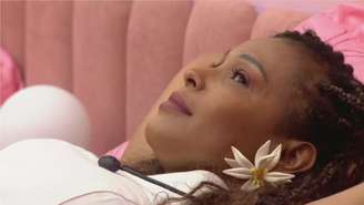 Sol Vega chora após descobrir voto de Jordana —