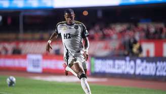 Na mira do Bahia, Júnior Santos durante jogo do Atlético