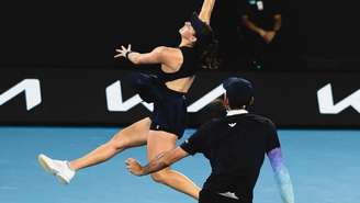 Luisa Stefani e Arevalo 