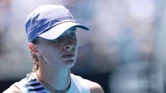 Iga Swiatek perdeu para Elena Rybakina e foi eliminada no Australian Open