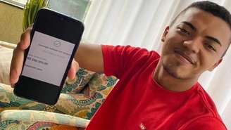 Leandro Pinheiro devolve Pix que recebeu por engano