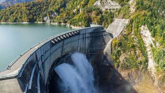 Represas e barragens mudam o eixo da Terra