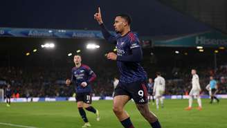 Gabriel Jesus comemorando gol pelo Arsenal