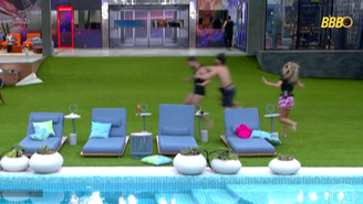 Momento em que PA empurrou Jonas