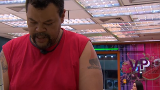 BBB 26 Babu troca farpas com sister 'O mundo não gira em torno do seu umbigo'