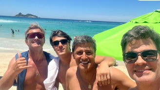 Ex-paquitos se reúnem em dia de praia