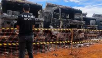 Incêndio em pátio de caminhões foi provocado por cigarro aceso enquanto vigilante dormia