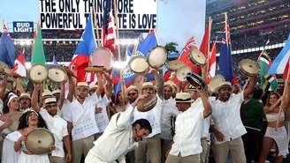 Super Bowl 2026: Bad Bunny celebra a latinidade dos EUA