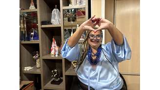 Solange Cruz é puro amor pela Mocidade Alegre