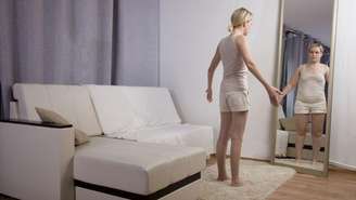 Entenda o que é a dismorfia corporal