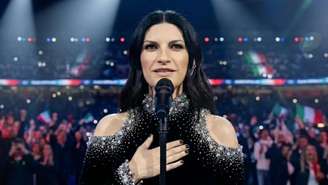 A apresentação de Laura Pausini nas Olimpíadas de Inverno foi aclamada pelo mundo todo, menos o italiano, que mostrou seu descontentamento
