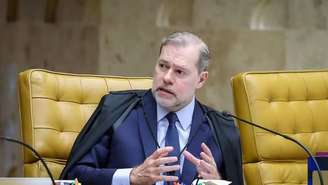 Ministro Dias Toffoli, durante a sessão plenária do STF. —