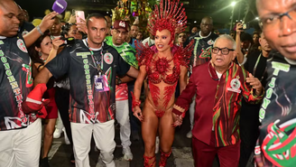 Virginia é vaiada em sua estreia na Sapucaí / Leo Franco / AgNews