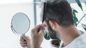 calvície – depositphotos.com / AndrewLozovyi