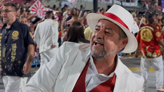 Washington Quaquá em desfile da União de Maricá