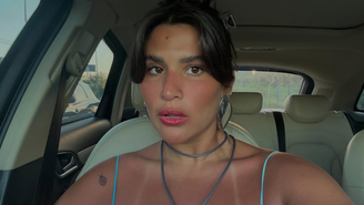 Giulia Costa revelou ter recebido o diagnóstico de dermatilomania após uma viagem na qual sofreu com crises de ansiedade