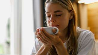 Conheça os tipos de chás ideias para cada signo relaxar