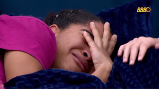 Milena tem crise de choro no BBB 26