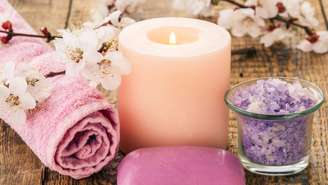 Turmalina, citrino e água