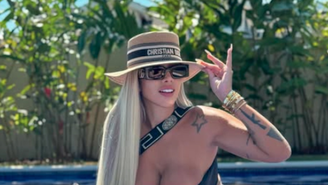 Eca! Influenciadora vende leite materno e água do banho: 'Demanda' / Reprodução: Instagram