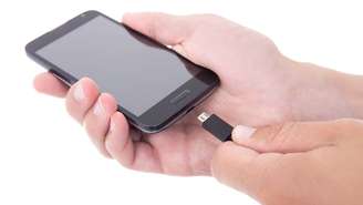 Celular lento? Dicas simples para deixar seu aparelho mais rápido! – depositphotos.com / Wise_ant