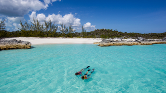 As Bahamas estão entre os destinos visitados por Vorcaro e a namorada