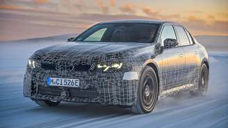 Novo BMW i3 em testes na Europa