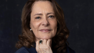 Elizabeth Savala e familiares cobram dívida milionária ligada a aluguel de imóvel comercial