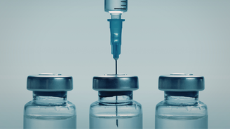 A terapia com peptídeos injetáveis promete desde o rejuvenescimento da pele e a recuperação muscular até a perda de peso