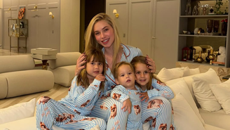 Virginia Fonseca com os filhos na Espanha