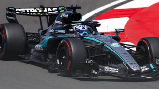 George Russell conquista pole da sprint na China.