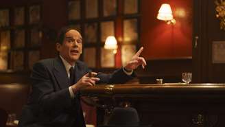 A triste história de Lorenz Hart, interpretado por Ethan Hawke em 'Blue Moon' (Divulgação)