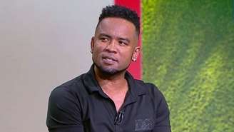 O ex-jogador Carlos Alberto enfrenta na Justiça um processo por conduta antissocial 