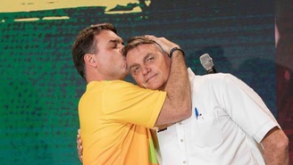 Partidos aliados de Jair Bolsonaro (PL) ainda resistem em apoiar Flávio Bolsonaro nas eleições de 2026