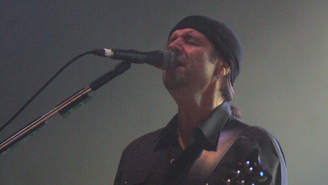 Phil Campbell, guitarrista da banda Motörhead, morreu na última sexta-feira, 13
