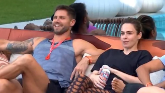 BBB 26: Jonas tenta cavar expulsão de Ana Paula: 'Seduzindo'