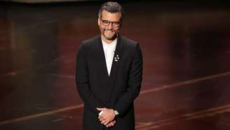 Wagner Moura foi um dos apresentadores do prêmio de Melhor Escalação de Elenco