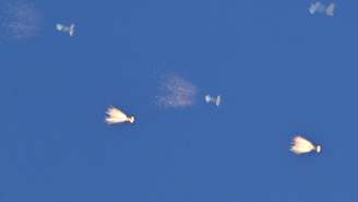 Drones russos sobrevoam a capital ucraniana Kiev. Em 16 de março de 2026.