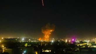 Um ataque aéreo realizado pelo Paquistão atinge Cabul, capital do Afeganistão, em 16 de março de 2026.