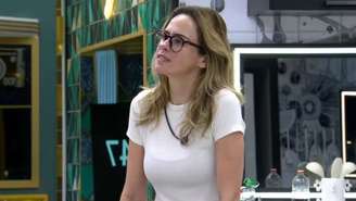 Ana Paula confronta Cowboy após voltar do paredão