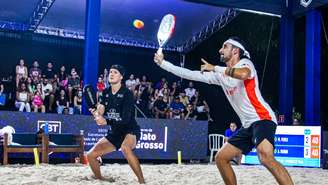 Cappelletti de branco e Baran de preto 