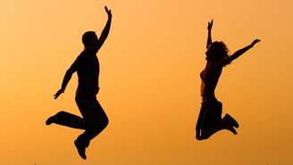 No Dia Internacional da Felicidade, descubra hábitos simples que ajudam o cérebro a produzir bem