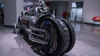 A Dodge Tomahawk é uma motocicleta conceitual criada pela Dodge no início dos anos 2000, usando como coração um motor de carro esportivo – depositphotos.com / stephstarr9363@gmail.com