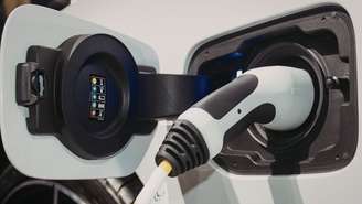 Conheça a nova lei da recarga em condomínios