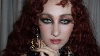 Polêmica entre Chappell Roan e família de Jorginho no Lollapalooza levanta reflexões sobre fama, limites e relação com fãs