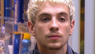 Equipe de Juliano Floss se pronuncia após acusações de Vivi Wanderley