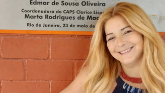 Regininha Poltergeist no hospital psiquiátrico