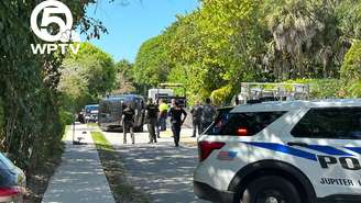 Carro de Tiger Woods após acidente