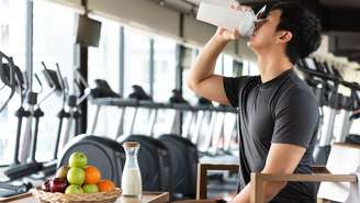 Confira receitas de vitaminas para ajudar na hipertrofia