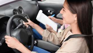 Saiba como funciona a nova regra do reteste gratuito da CNH em 2026